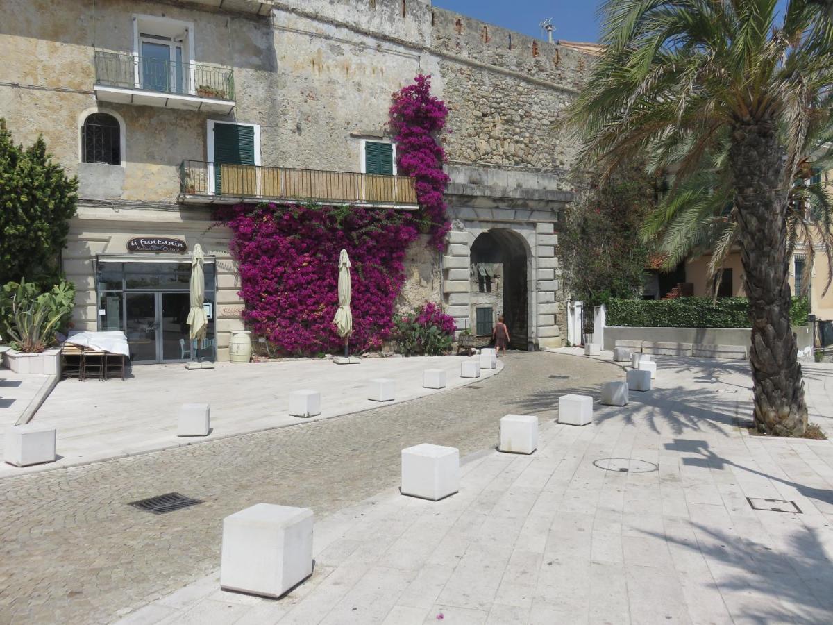 Amaita Apartment Ventimiglia Exterior photo